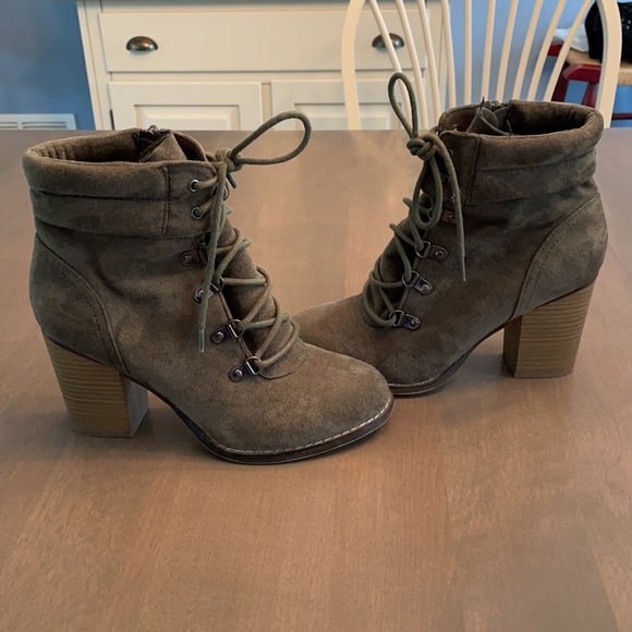 Candie's Shoes - Candies heeled boots